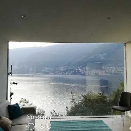 Modern Luxury With Incredible Lake View モルトラージオ
