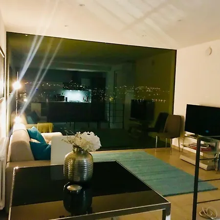 Modern Luxury With Incredible Lake View * モルトラージオ
